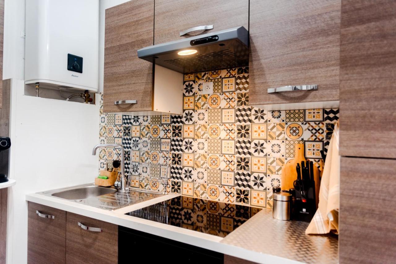 Appartement Moderne Central Avec Piscine, Garage Prive Et Terrasse Sud Uzès Εξωτερικό φωτογραφία