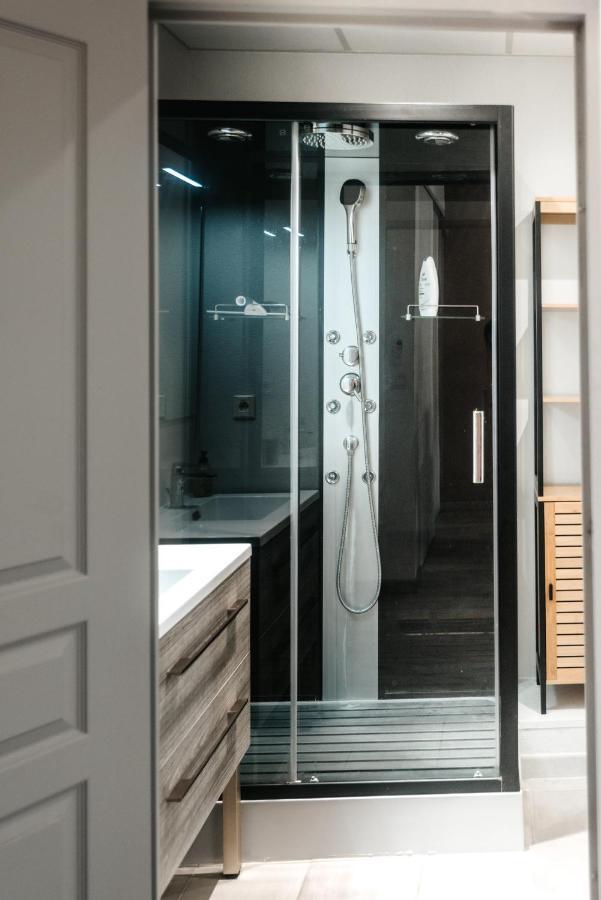 Appartement Moderne Central Avec Piscine, Garage Prive Et Terrasse Sud Uzès Εξωτερικό φωτογραφία